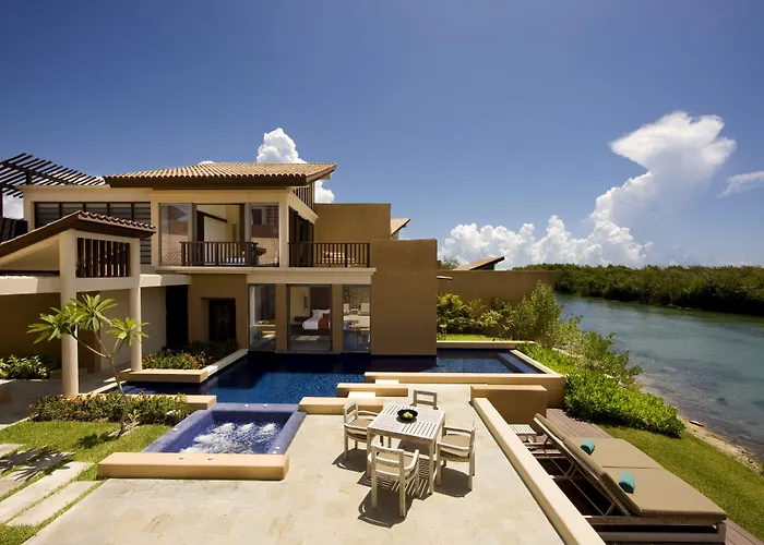 Banyan Tree Mayakoba Lafitte